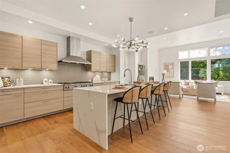 8351 SE 31st Street Mercer Island WA 98040