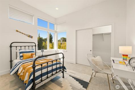 8351 SE 31st Street Mercer Island WA 98040