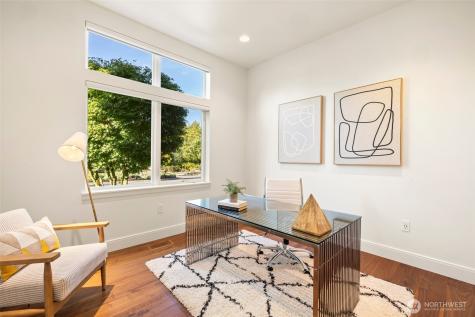8351 SE 31st Street Mercer Island WA 98040