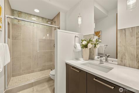 8351 SE 31st Street Mercer Island WA 98040