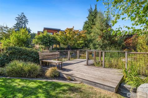 8351 SE 31st Street Mercer Island WA 98040