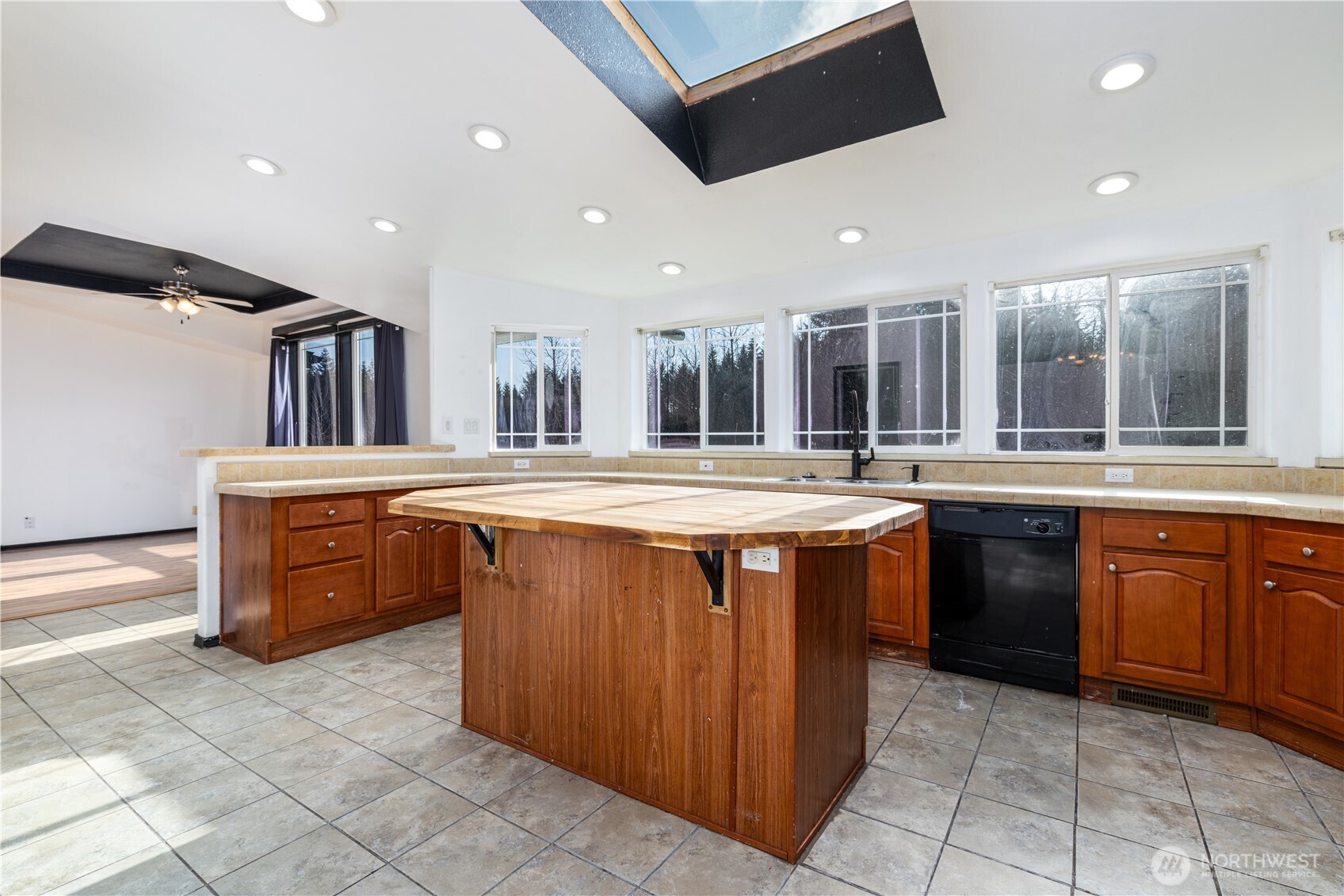 331 E Enchantment Heights Drive Union WA 98592