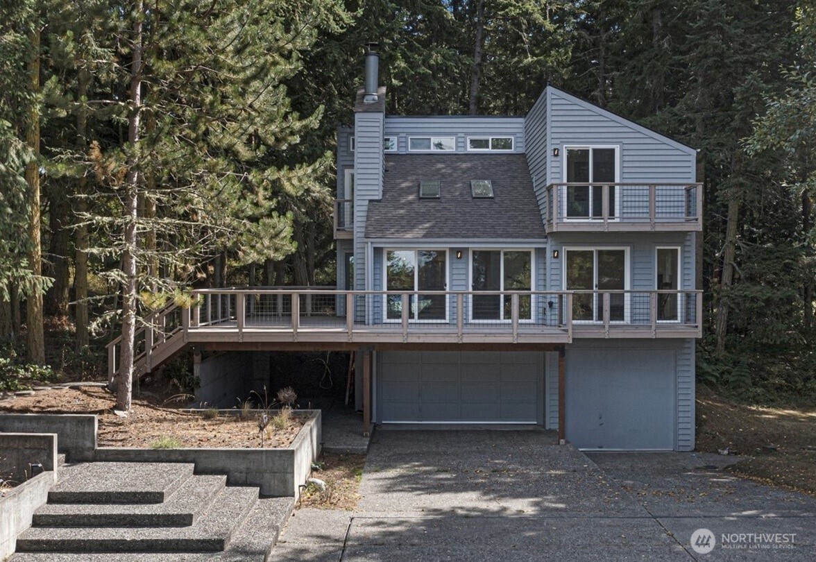27 Dryad Place Lopez Island WA 98261