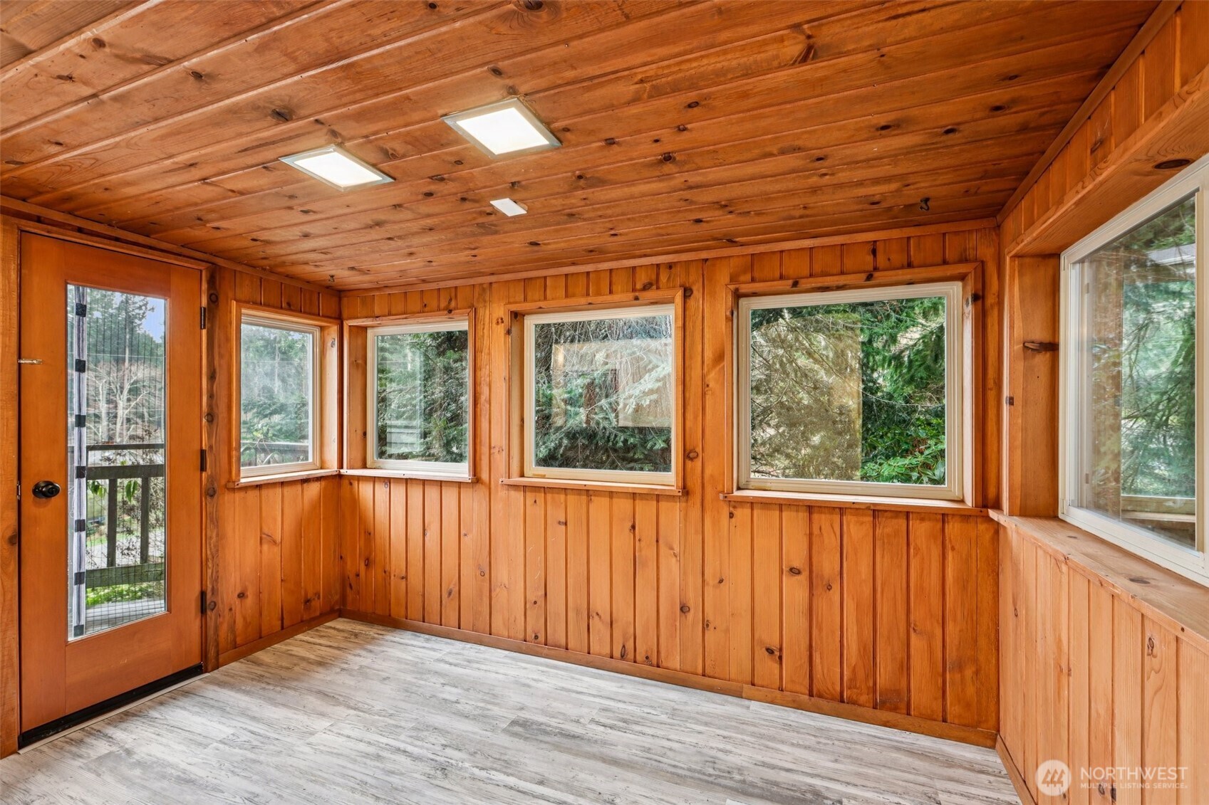1095 Worthy Place Greenbank WA 98253