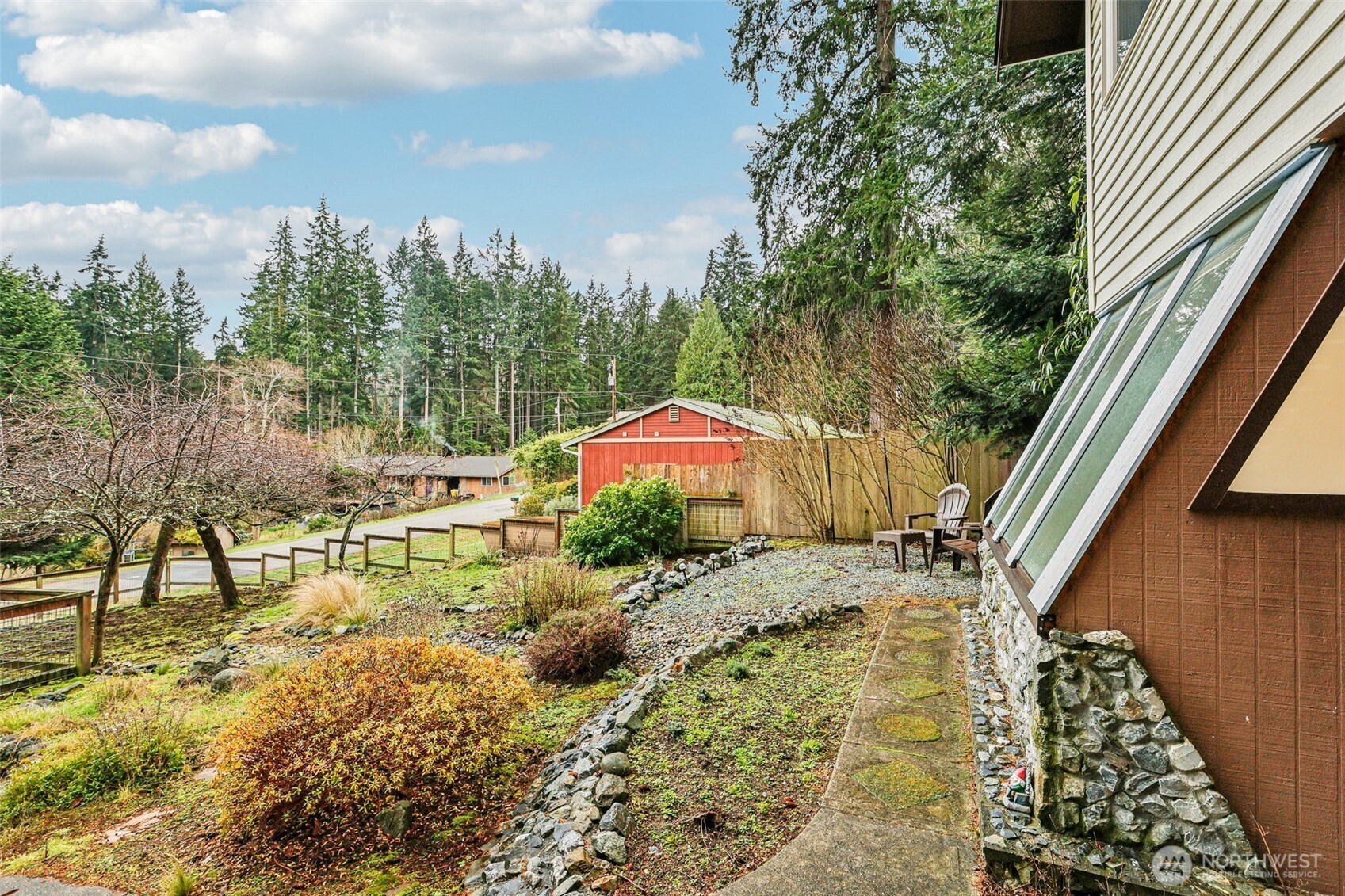 1095 Worthy Place Greenbank WA 98253