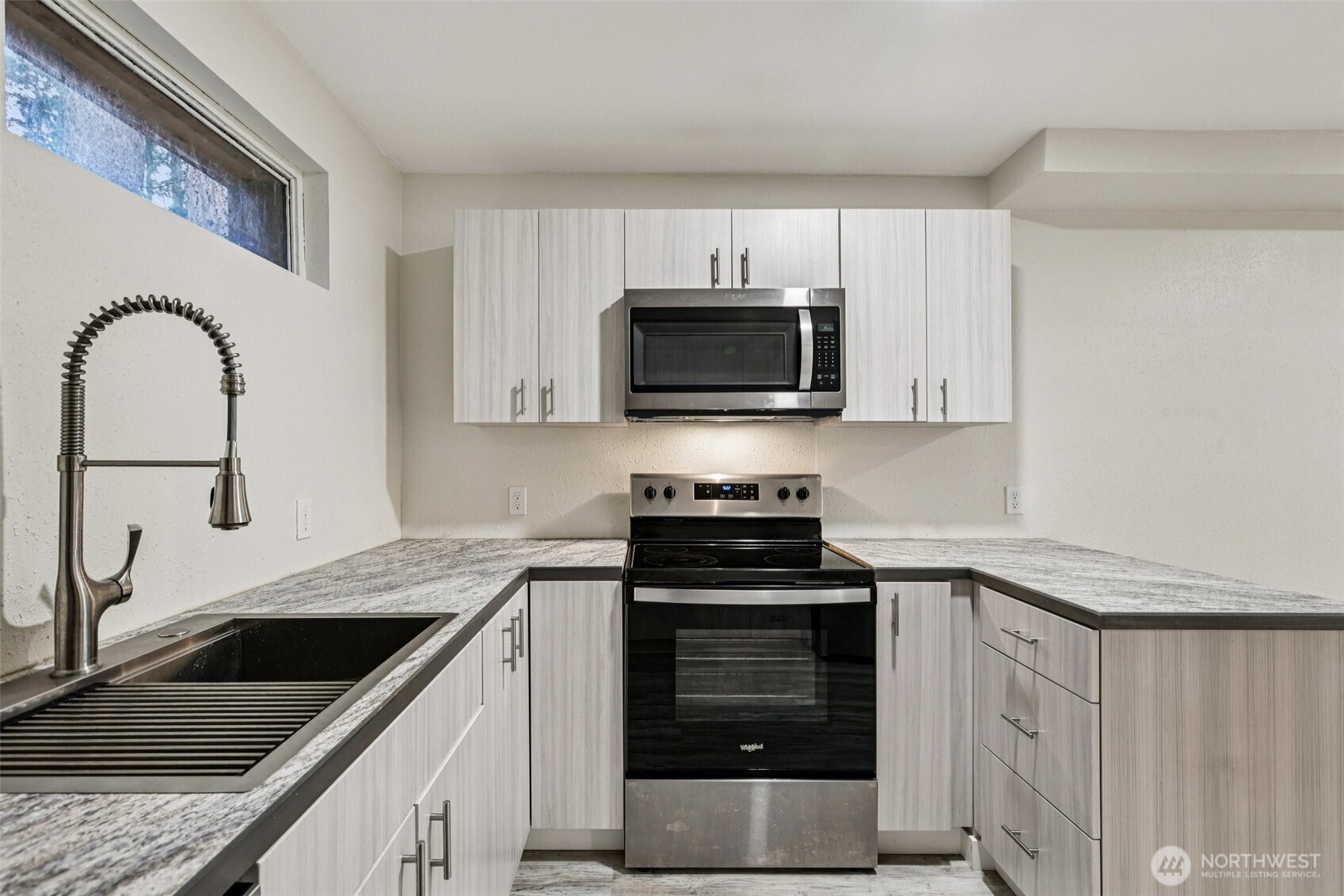 1095 Worthy Place Greenbank WA 98253