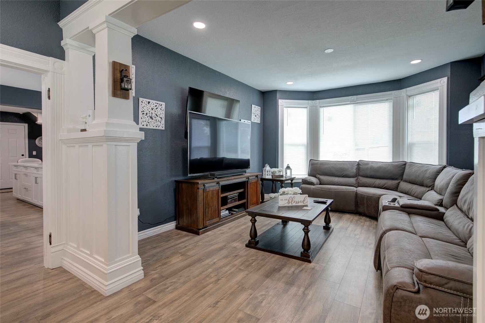 802 Eklund Avenue Hoquiam WA 98550