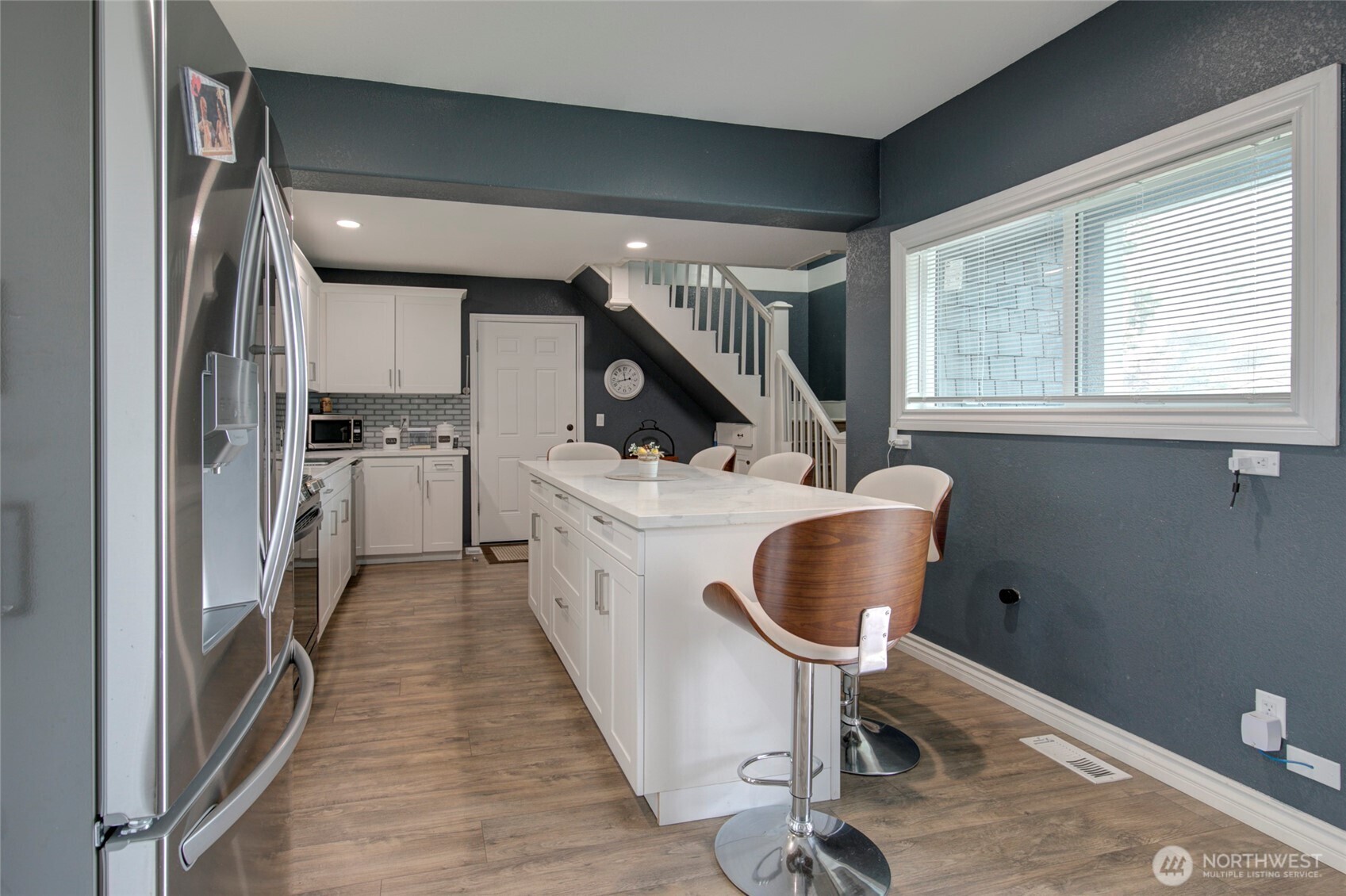 802 Eklund Avenue Hoquiam WA 98550