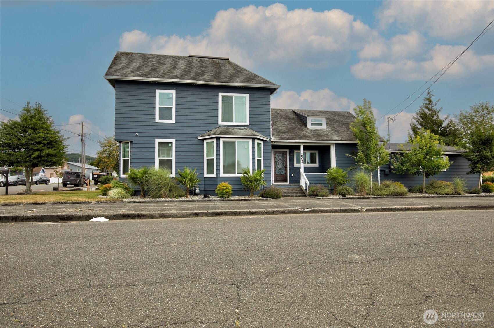 802 Eklund Avenue Hoquiam WA 98550