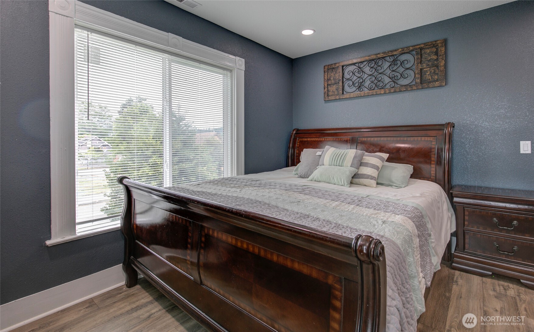 802 Eklund Avenue Hoquiam WA 98550