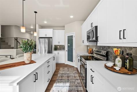 3731 37th Avenue Court E Tacoma WA 98446
