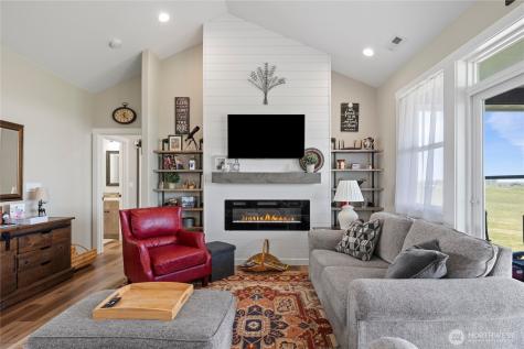 8090 Desert Sage Court SE Othello WA 99344