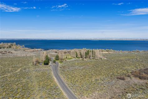 8090 Desert Sage Court SE Othello WA 99344