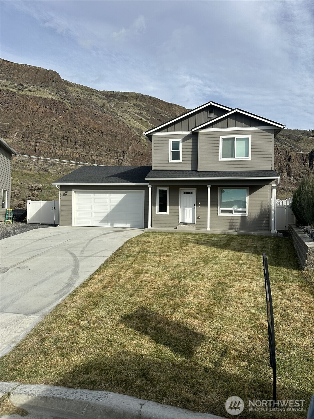 271 George Loop Rock Island WA 98850