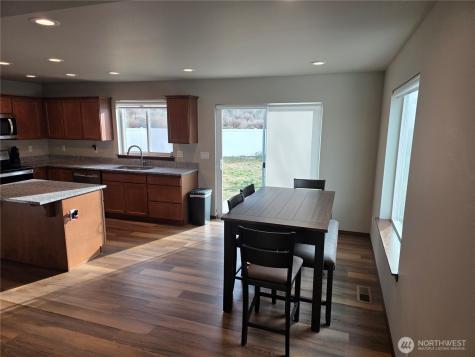 271 George Loop Rock Island WA 98850