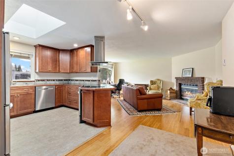 4813 150th Place SW Edmonds WA 98026