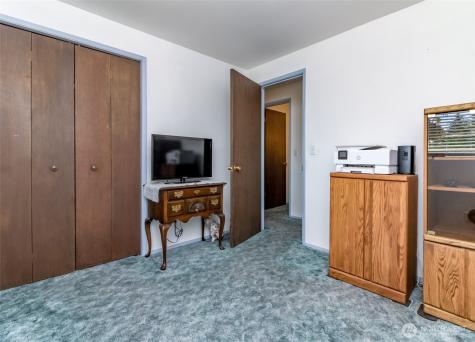 13632 183rd Avenue SE Renton WA 98059