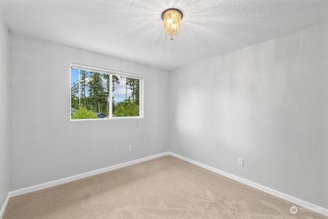 821 Harvest Road Bothell WA 98012