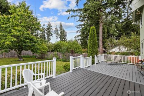 821 Harvest Road Bothell WA 98012