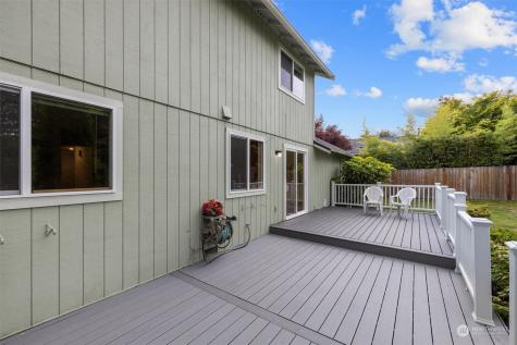 821 Harvest Road Bothell WA 98012