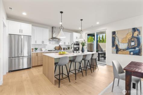 25 213th Place SW Bothell WA 98021