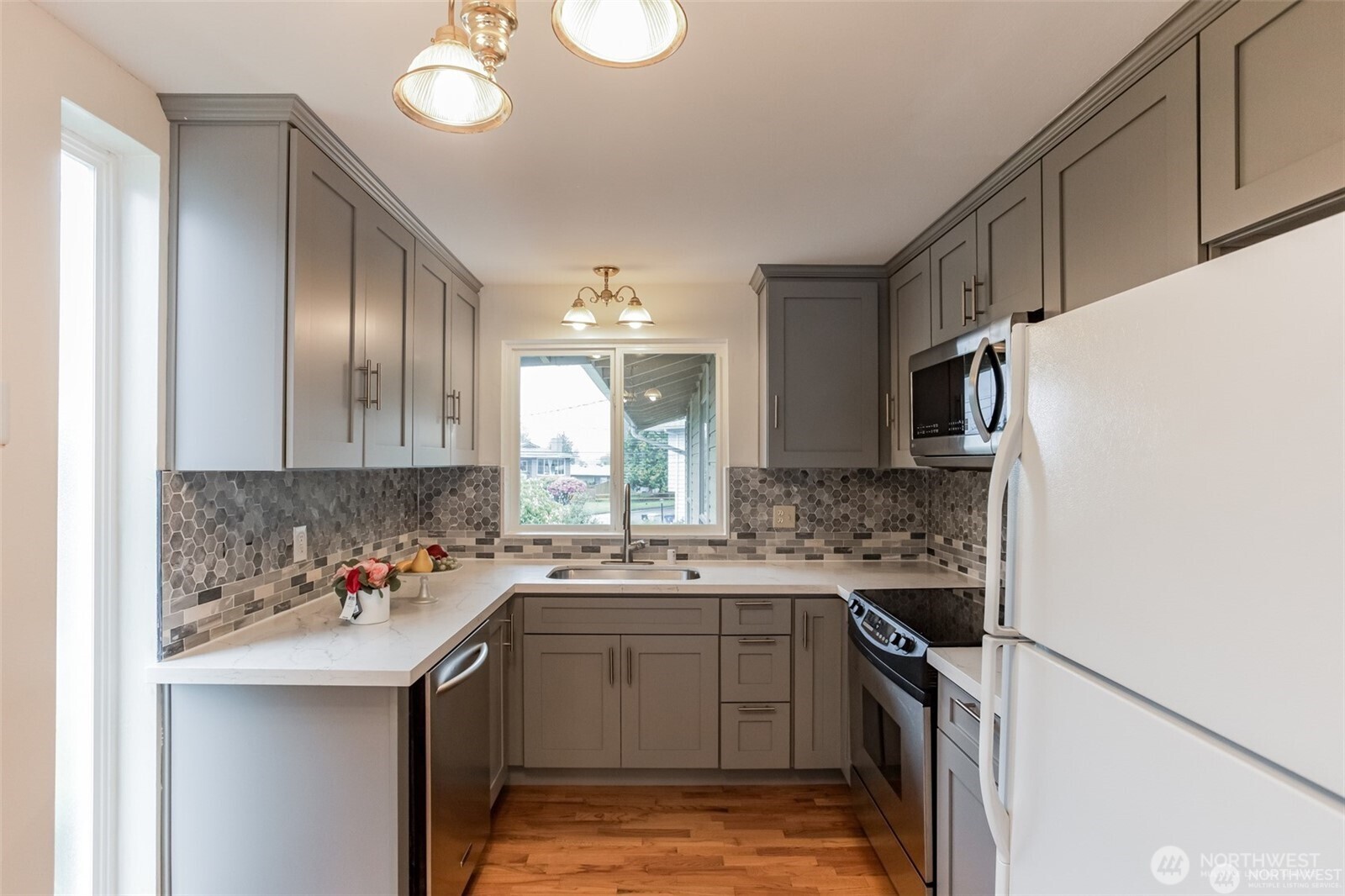 23504 110th Place SE Kent WA 98031