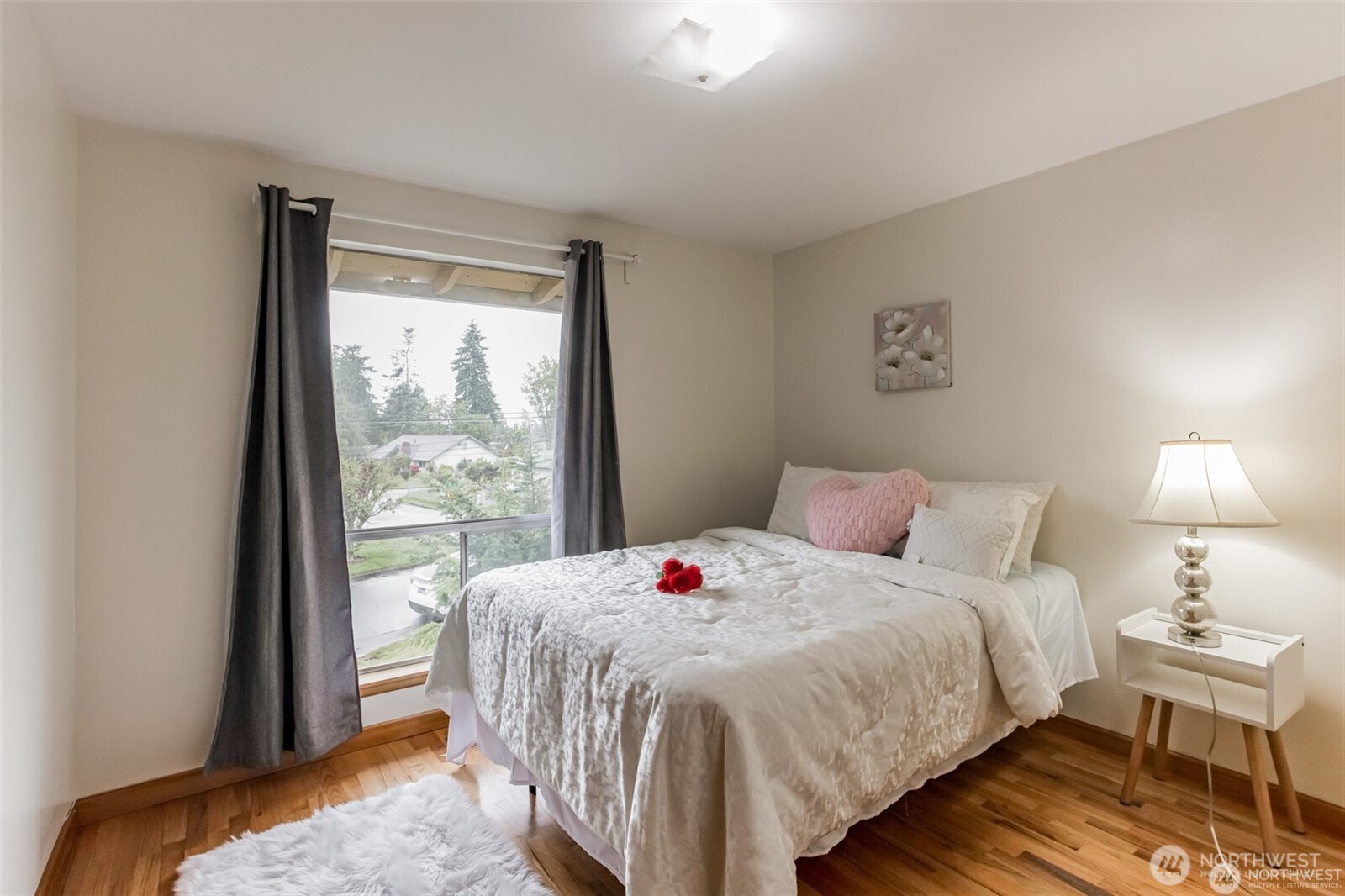23504 110th Place SE Kent WA 98031