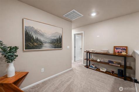 3512 Hoffman Hill Boulevard Dupont WA 98327