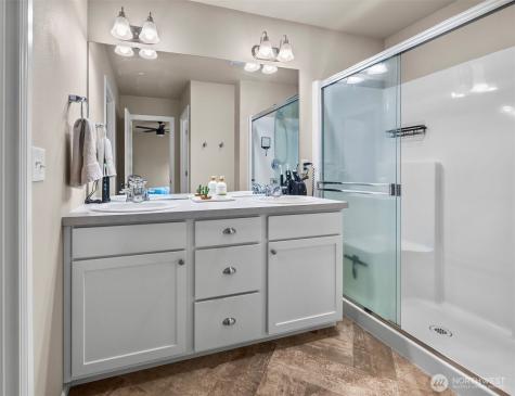 3512 Hoffman Hill Boulevard Dupont WA 98327