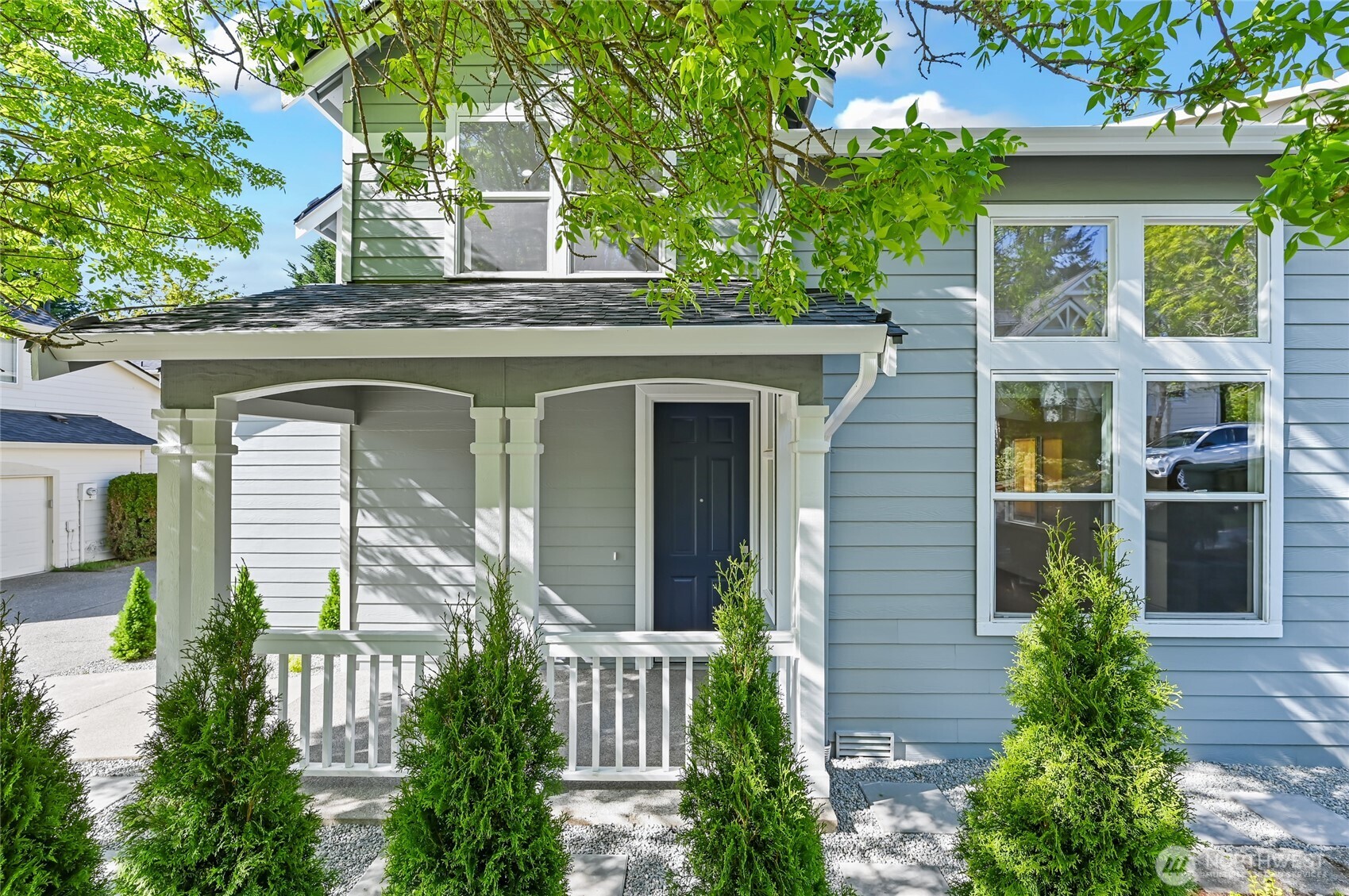 15122 NE 8th Place Bellevue WA 98007