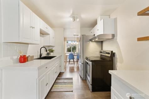 12214 4th Avenue SW Seattle WA 98146