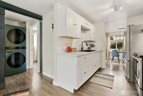 12214 4th Avenue SW Seattle WA 98146