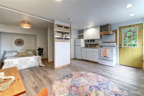 2430 155th Place SE Bellevue WA 98007