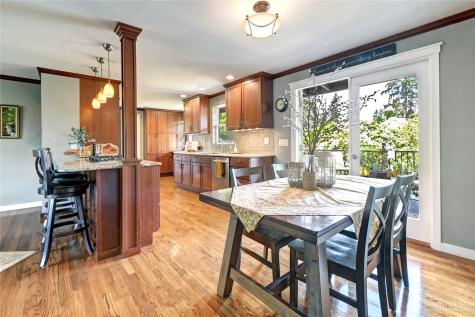 2430 155th Place SE Bellevue WA 98007