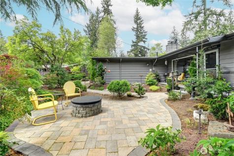 2430 155th Place SE Bellevue WA 98007