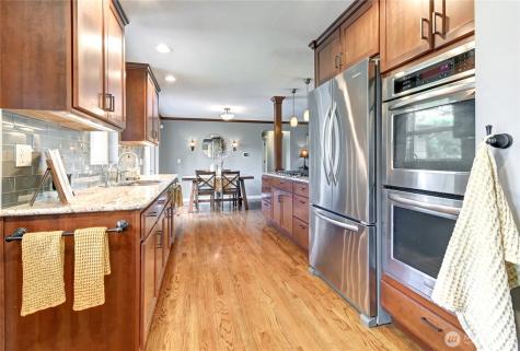 2430 155th Place SE Bellevue WA 98007