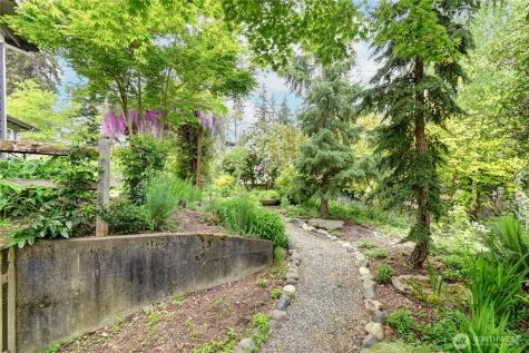 2430 155th Place SE Bellevue WA 98007