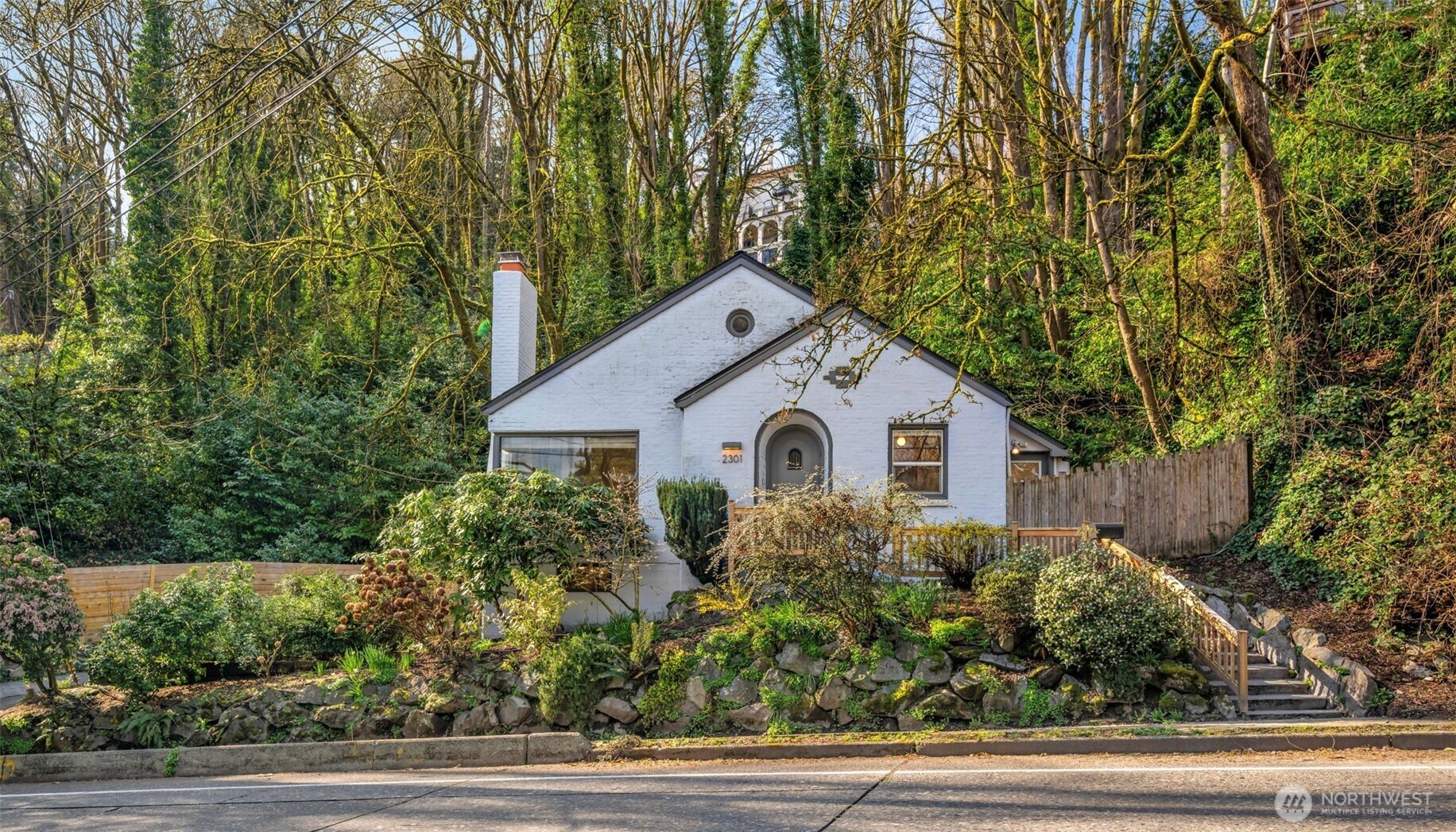 2301 Delmar Drive E Seattle WA 98102