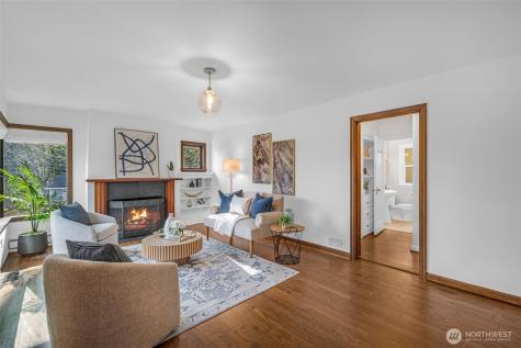 2301 Delmar Drive E Seattle WA 98102