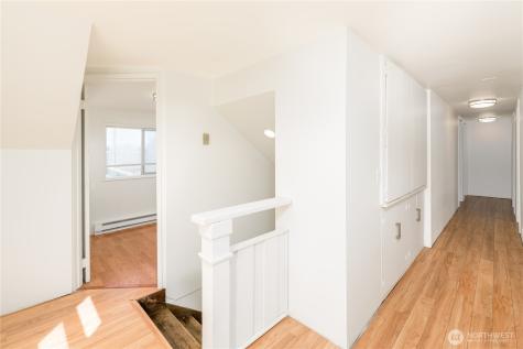 405 W Spruce Street Sequim WA 98362
