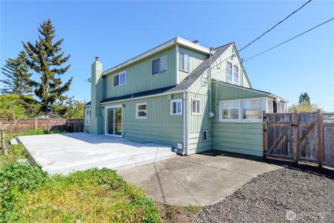 405 W Spruce Street Sequim WA 98362