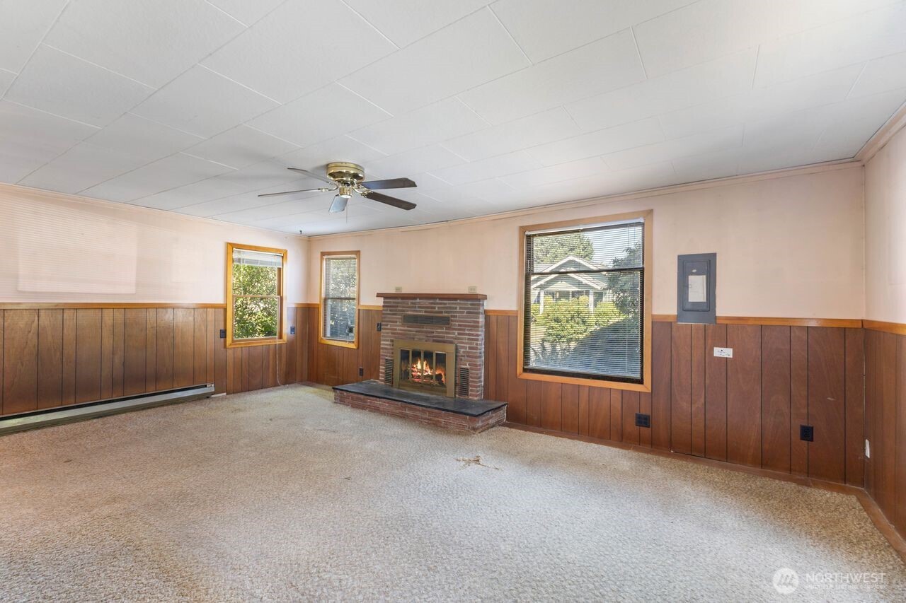 111 4th Avenue SW Pacific WA 98047