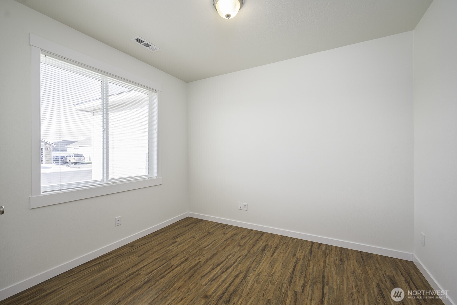912 7th Avenue NE Ephrata WA 98823