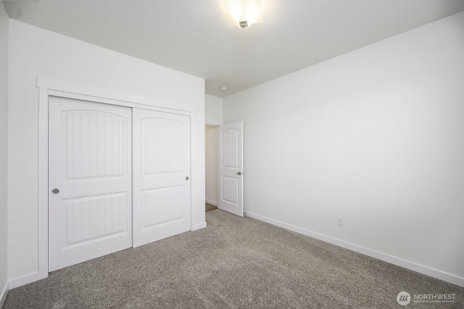 912 7th Avenue NE Ephrata WA 98823