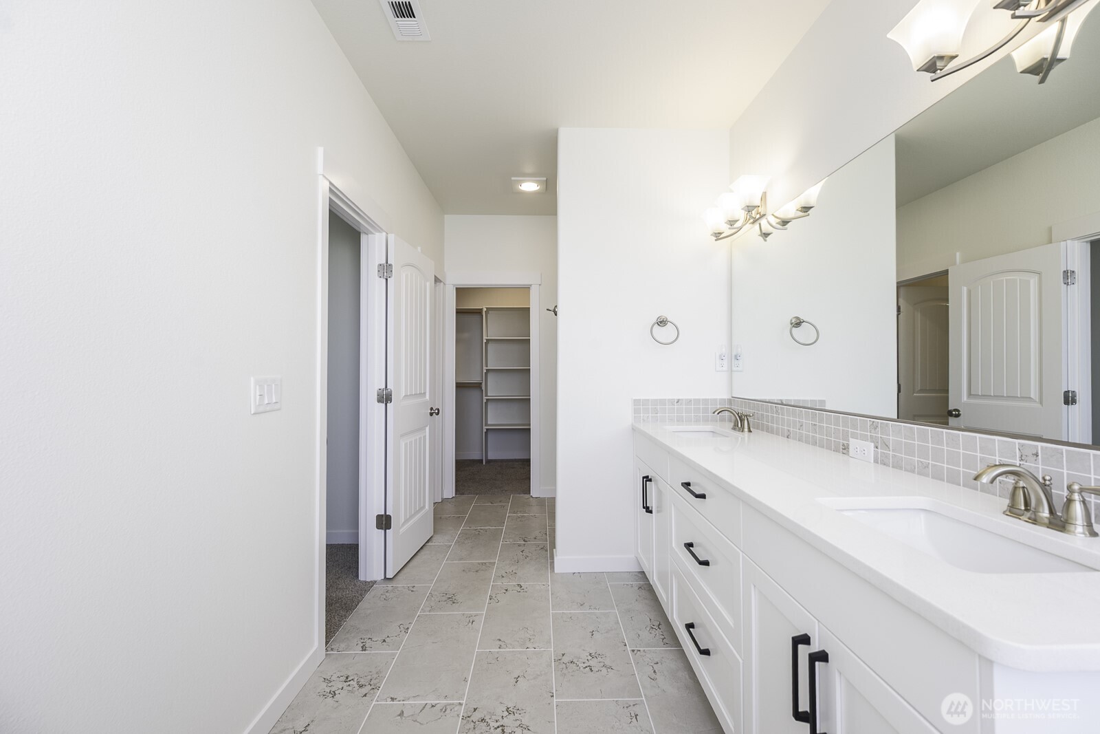 912 7th Avenue NE Ephrata WA 98823