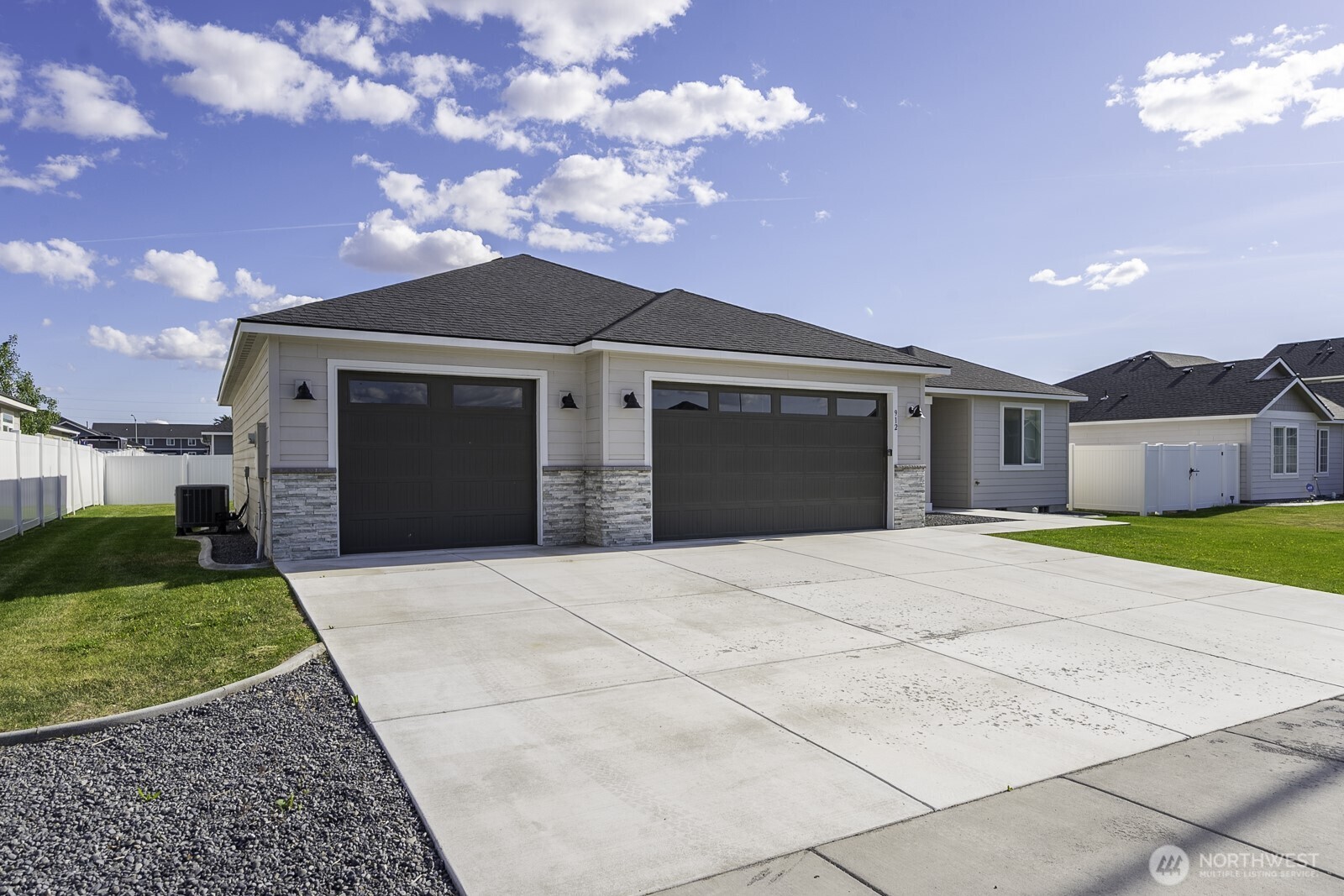 912 7th Avenue NE Ephrata WA 98823