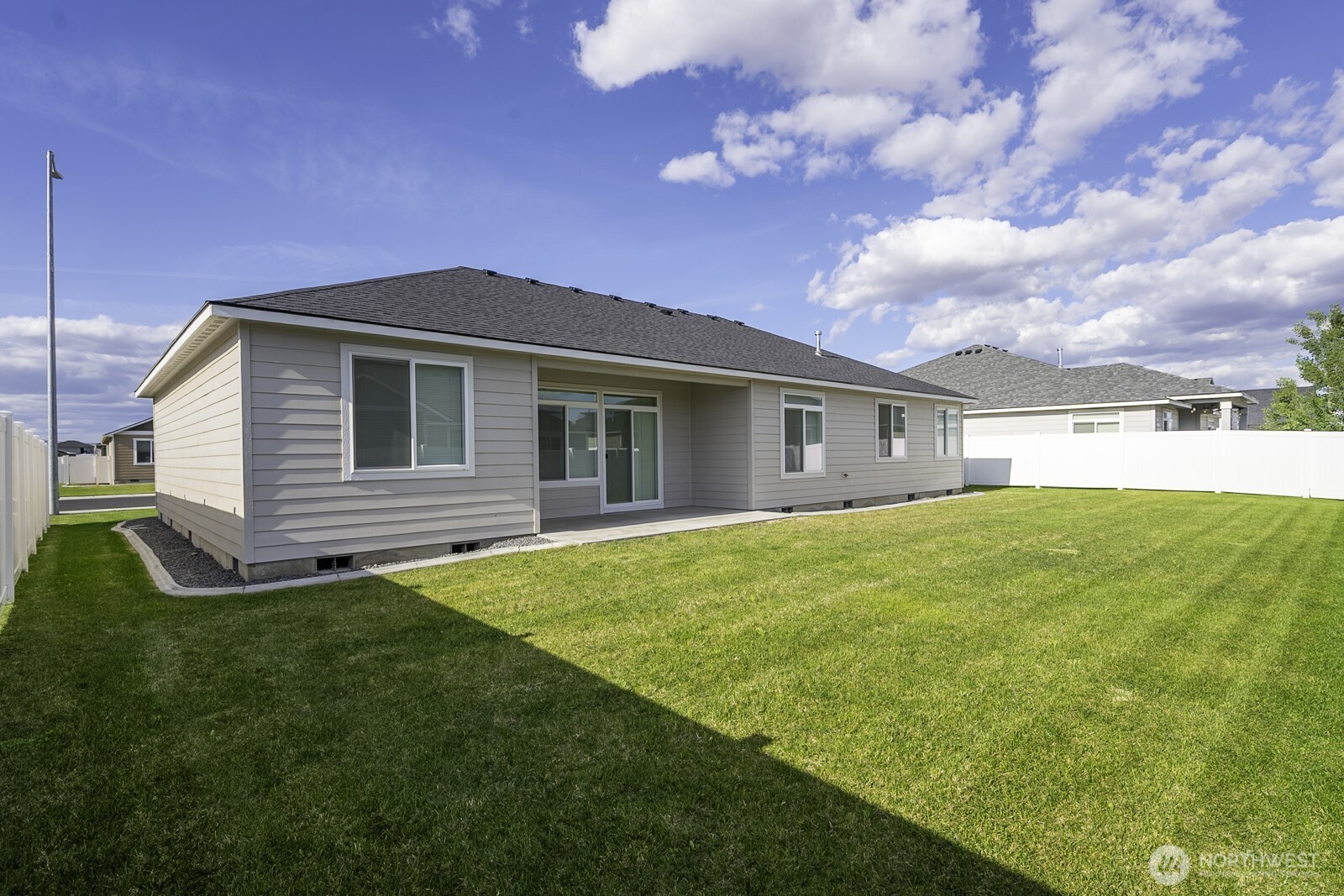 912 7th Avenue NE Ephrata WA 98823