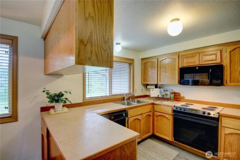 12770 Eagle Drive Burlington WA 98233