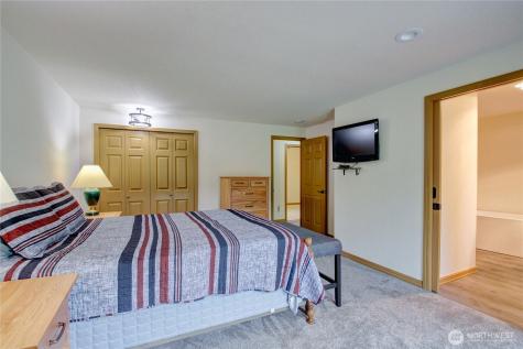 12770 Eagle Drive Burlington WA 98233