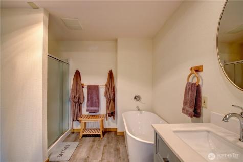 12770 Eagle Drive Burlington WA 98233